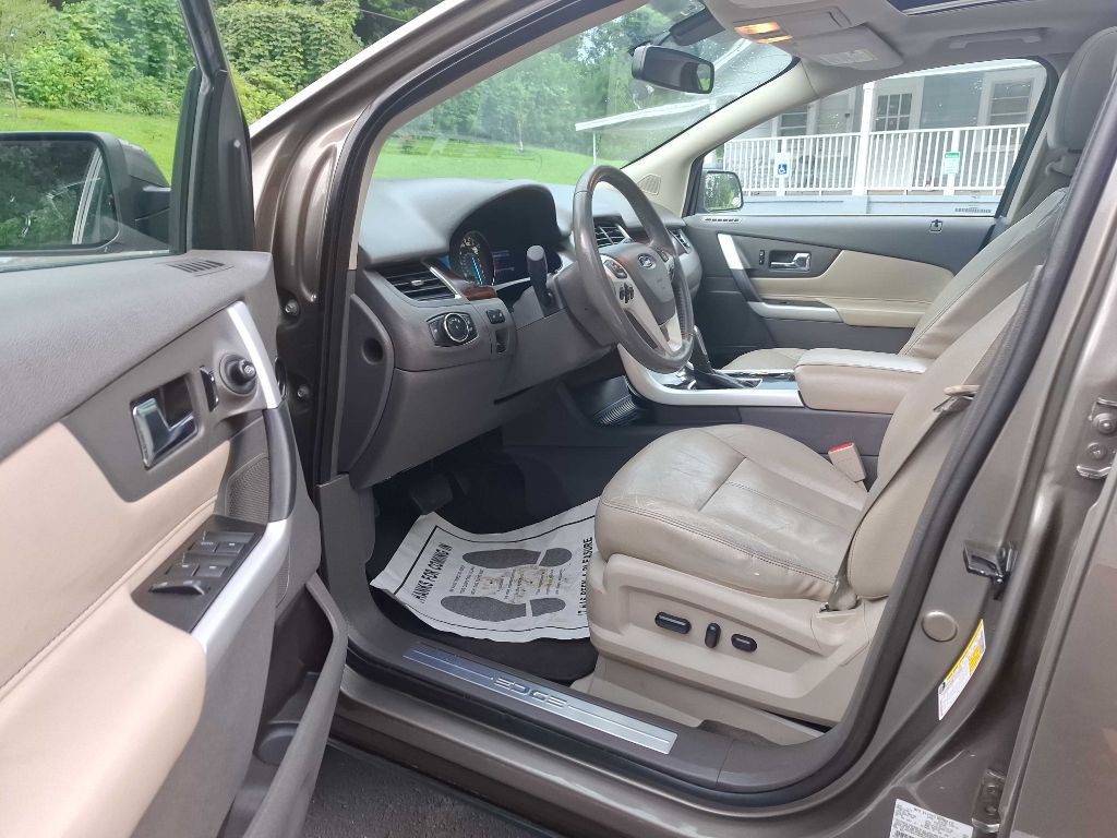 2014 Ford Edge Image 5