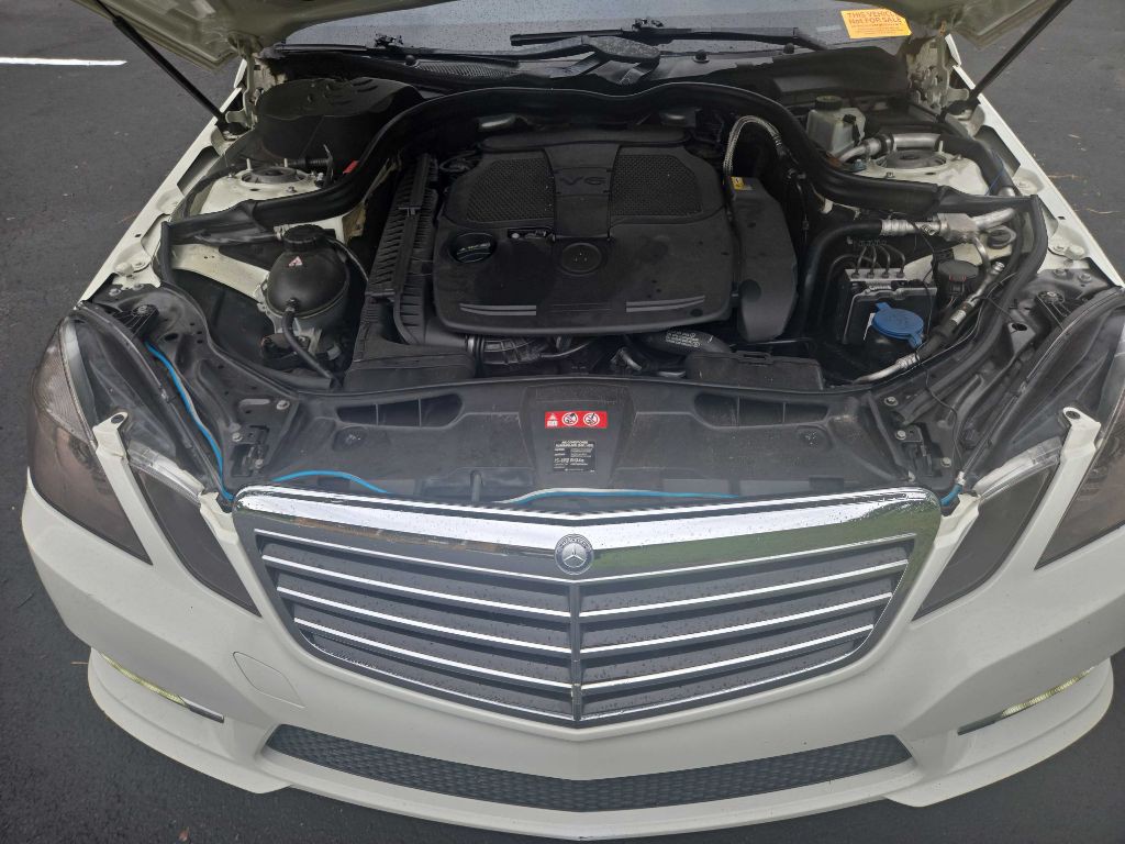 2012 Mercedes-Benz E-Class Image 38