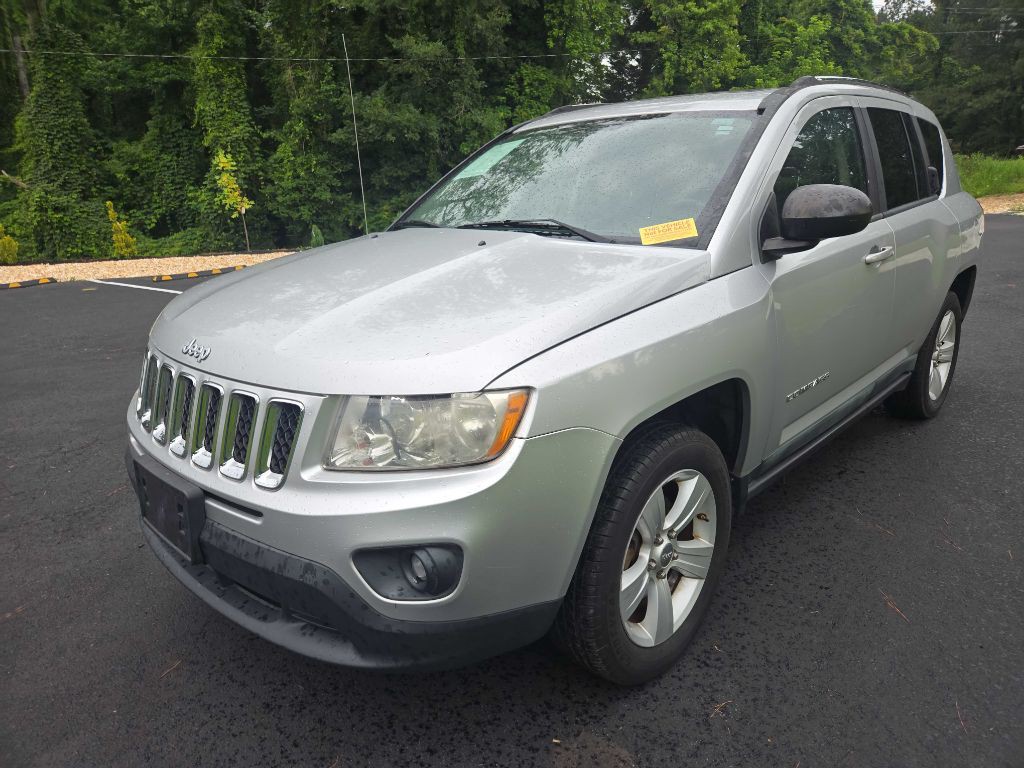 2011 Jeep Compass Image 1
