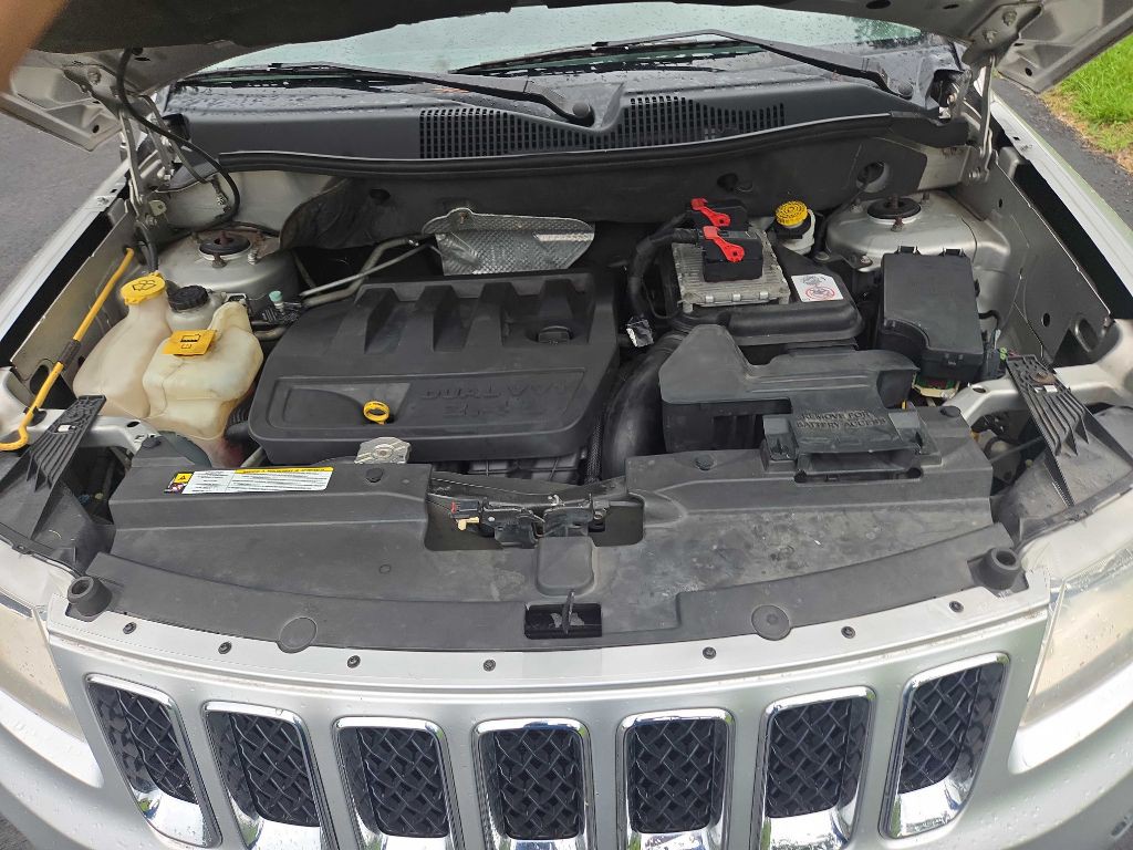 2011 Jeep Compass Image 27