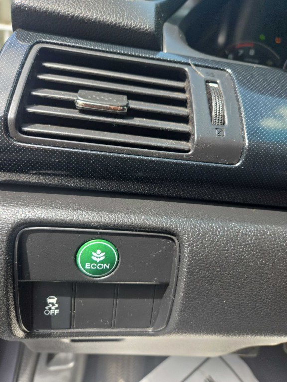 2013 Honda Accord Image 28