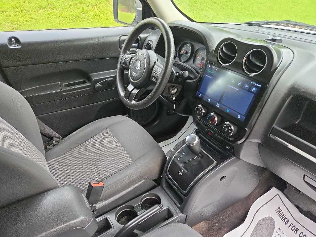 2015 Jeep Patriot Image 11