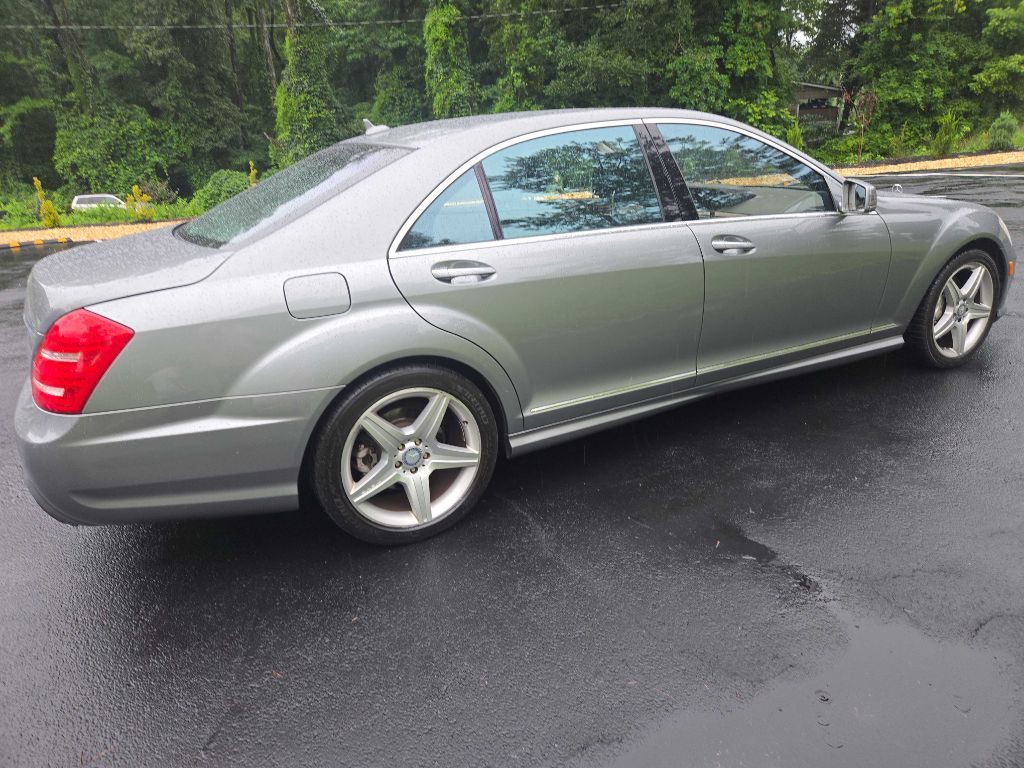 2010 Mercedes-Benz S-Class Image 15