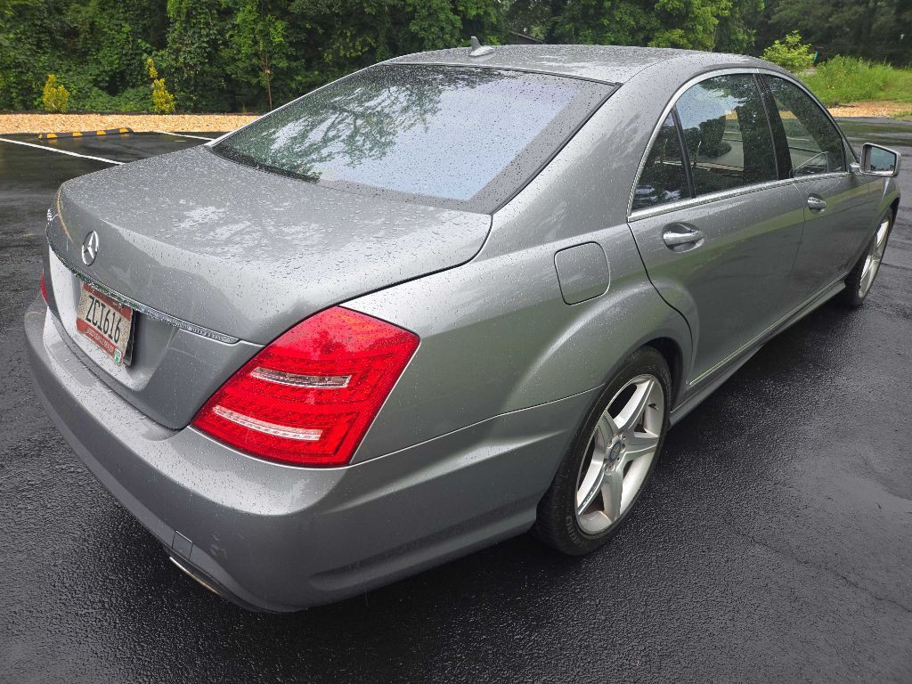 2010 Mercedes-Benz S-Class Image 16