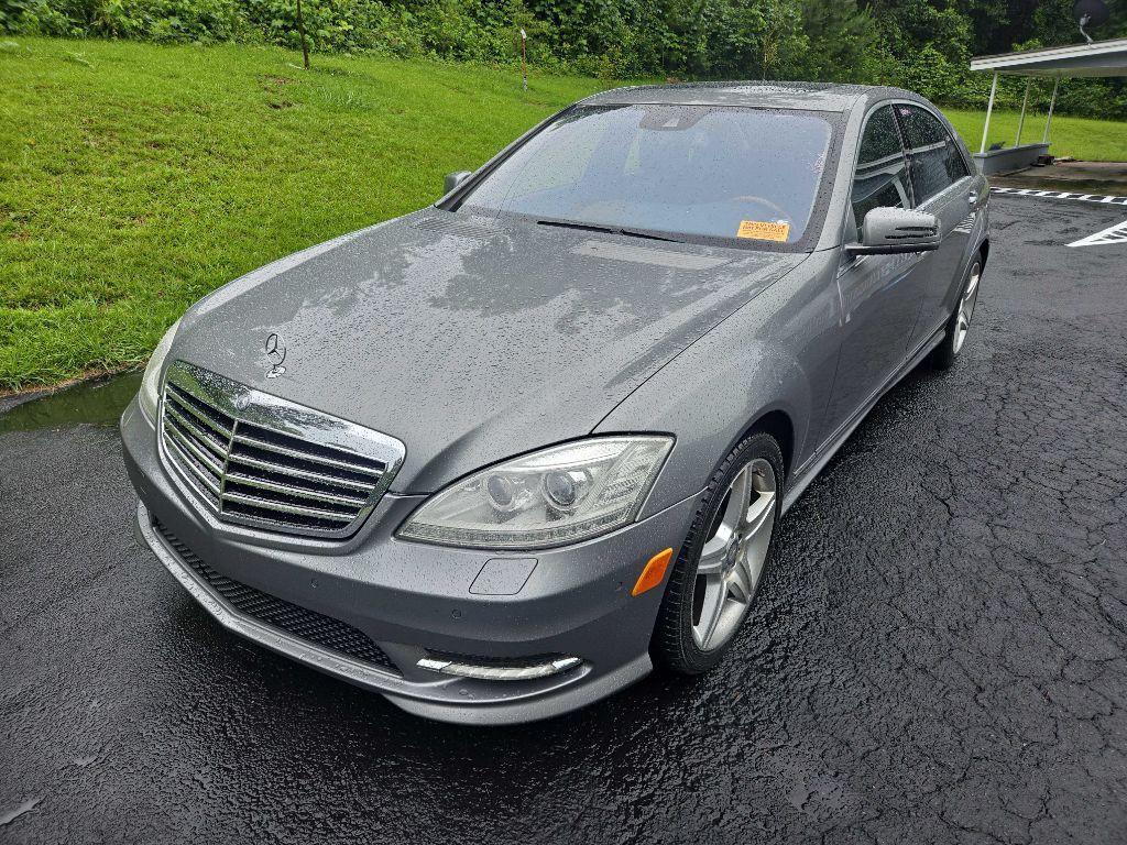 2010 Mercedes-Benz S-Class Image 2