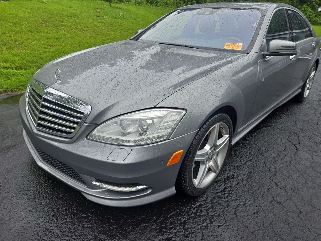 2010 Mercedes-Benz S-Class Image 4