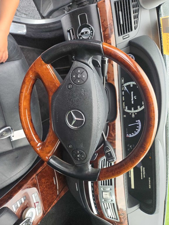 2010 Mercedes-Benz S-Class Image 42
