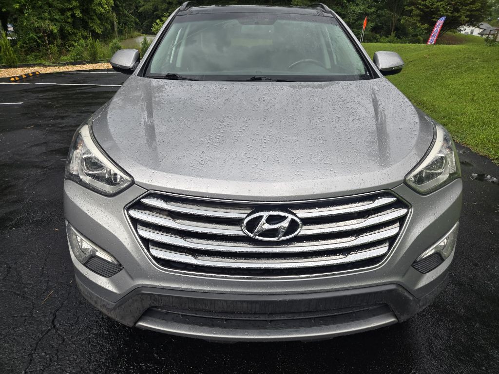 2016 Hyundai Santa Fe Image 1