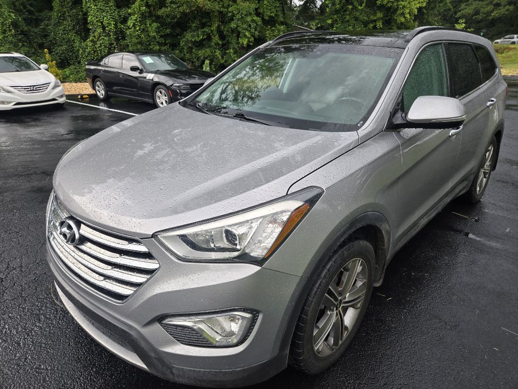 2016 Hyundai Santa Fe Image 2