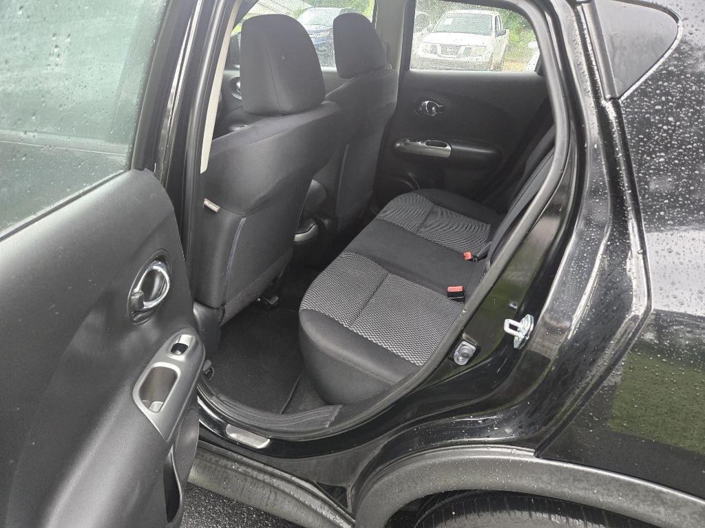 2017 Nissan Juke Image 16