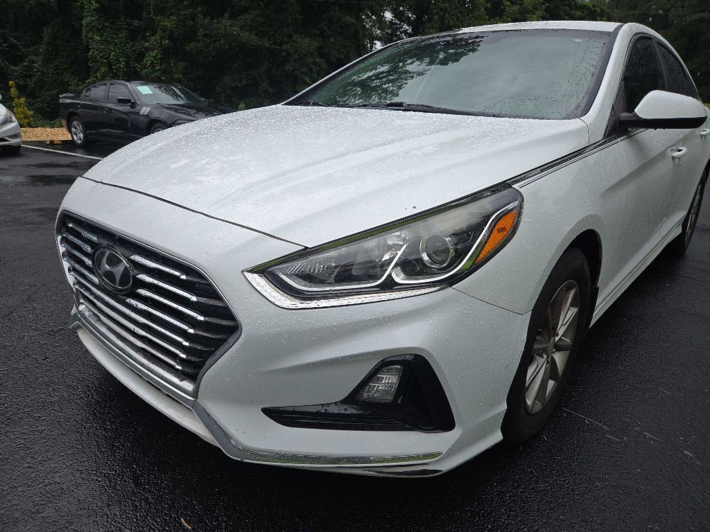 2018 Hyundai Sonata Image 2