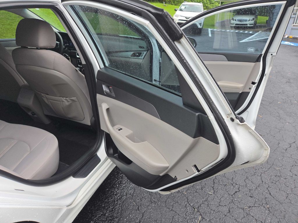 2018 Hyundai Sonata Image 11