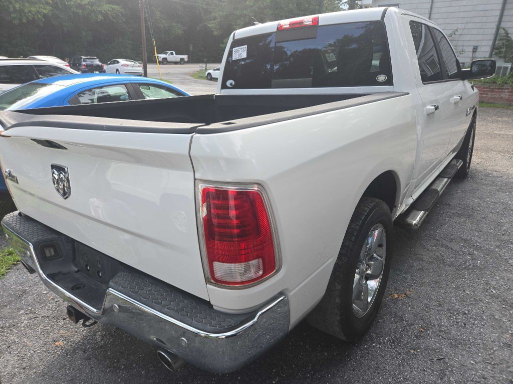 2015 RAM 1500 Image 11