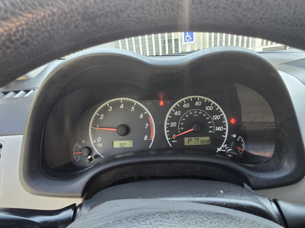 2013 Toyota Corolla Image 29