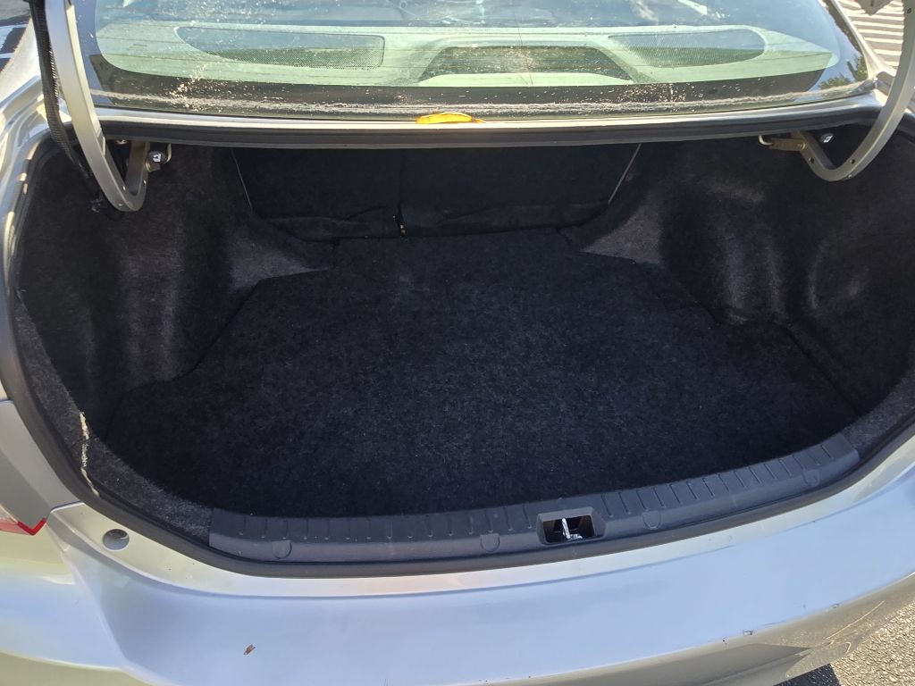 2013 Toyota Corolla Image 33