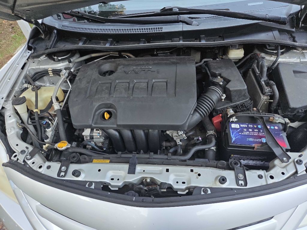 2013 Toyota Corolla Image 39