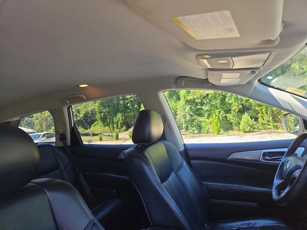 2020 Nissan Pathfinder Image 9