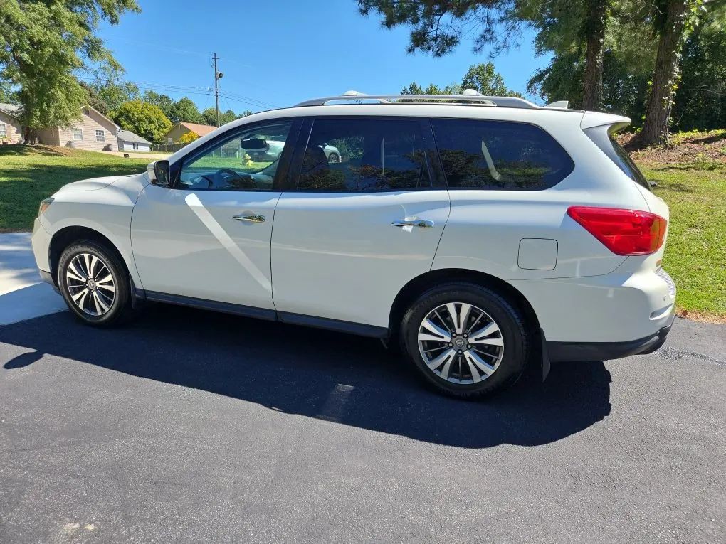 2020 Nissan Pathfinder Image 20