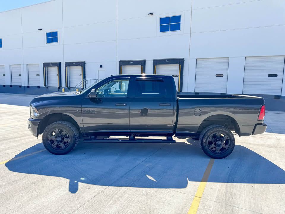 2017 RAM 2500 Image 7