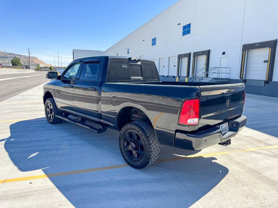2017 RAM 2500 Image 11