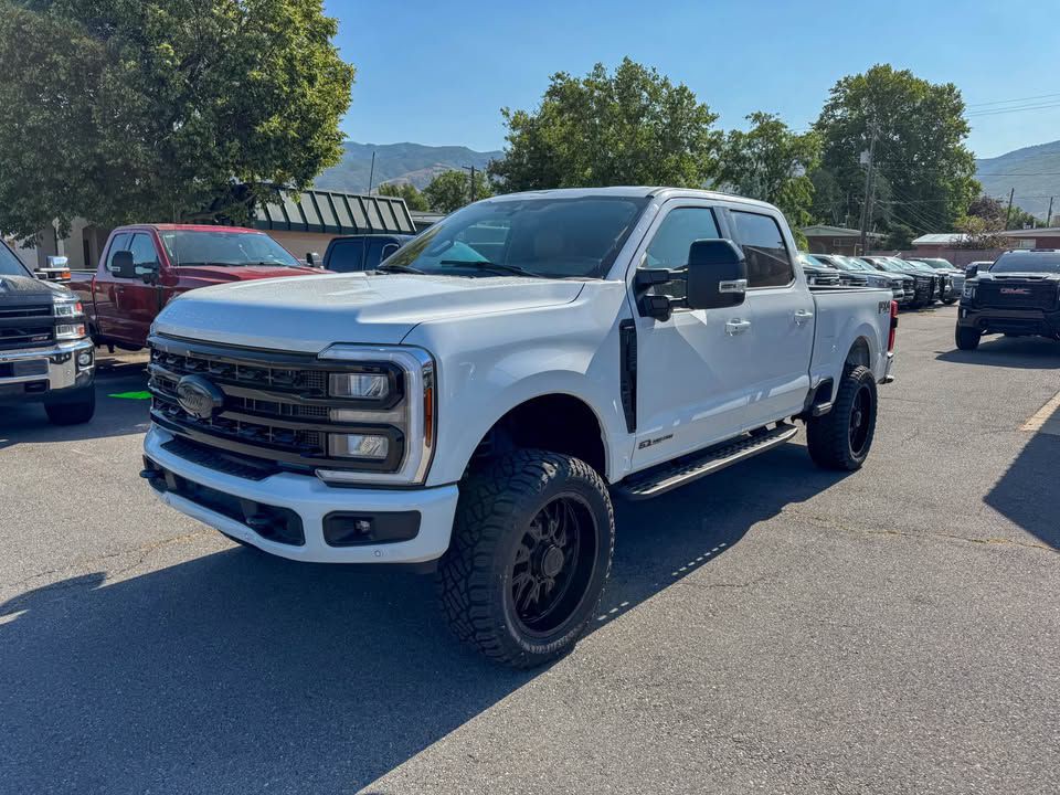 2024 Ford F-250 Image 1