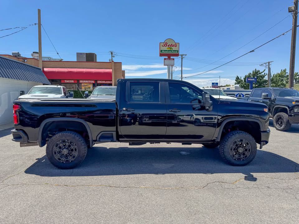 2022 Chevrolet Silverado 1500 Image 14