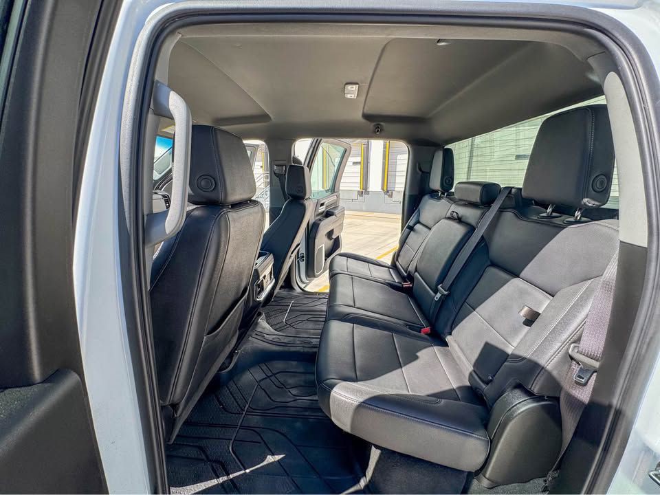 2024 Chevrolet Silverado 1500 Image 6