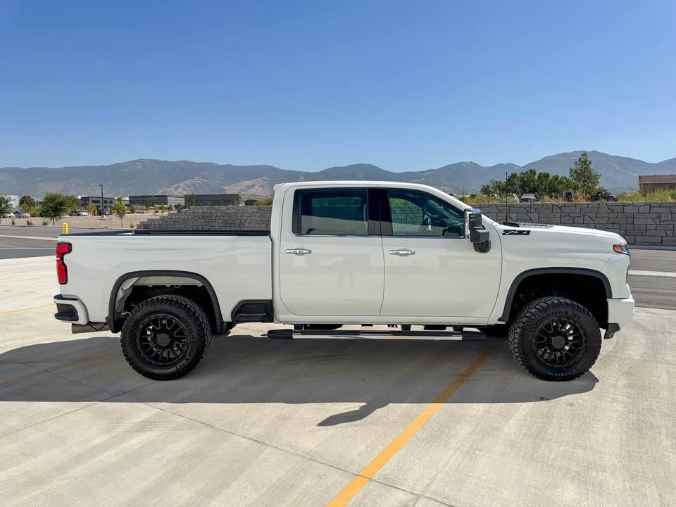 2024 Chevrolet Silverado 1500 Image 15