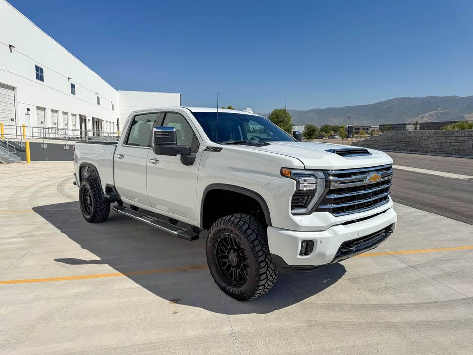 2024 Chevrolet Silverado 1500 Image 17