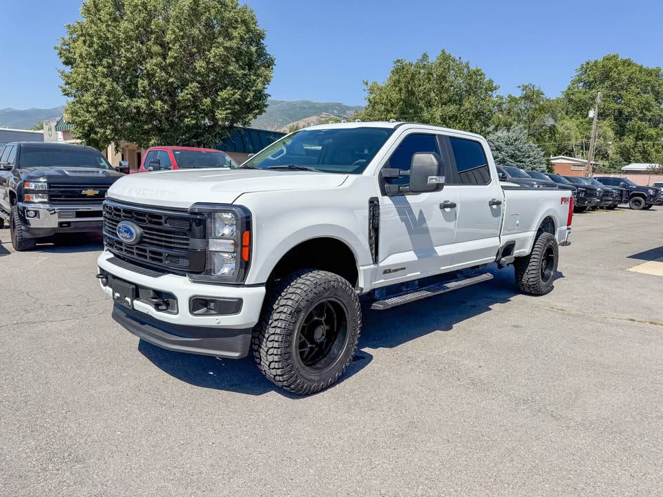 2023 Ford F-250 Image 12