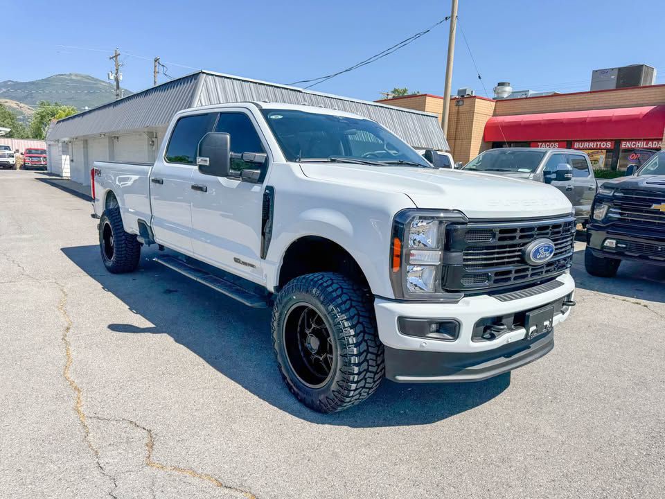 2023 Ford F-250 Image 14