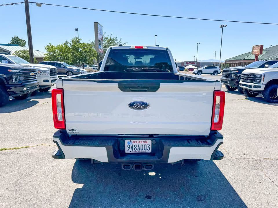 2023 Ford F-250 Image 17