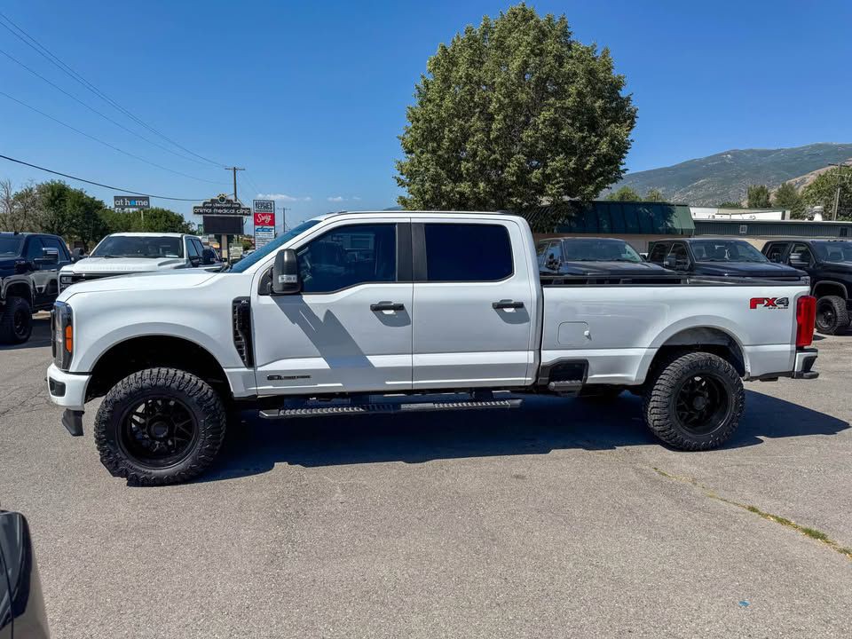 2023 Ford F-250 Image 19