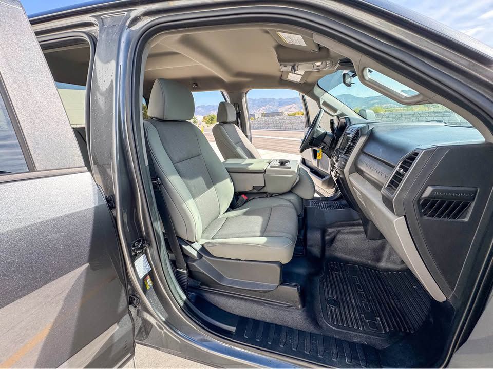 2020 Ford F-350 Image 9