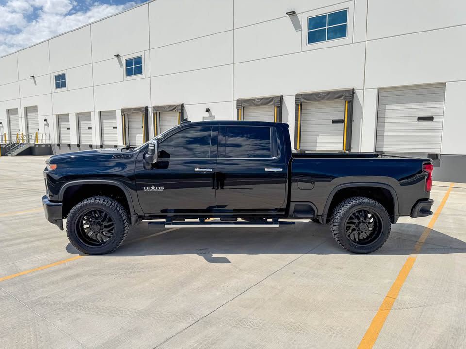 2022 Chevrolet Silverado 1500 Image 10