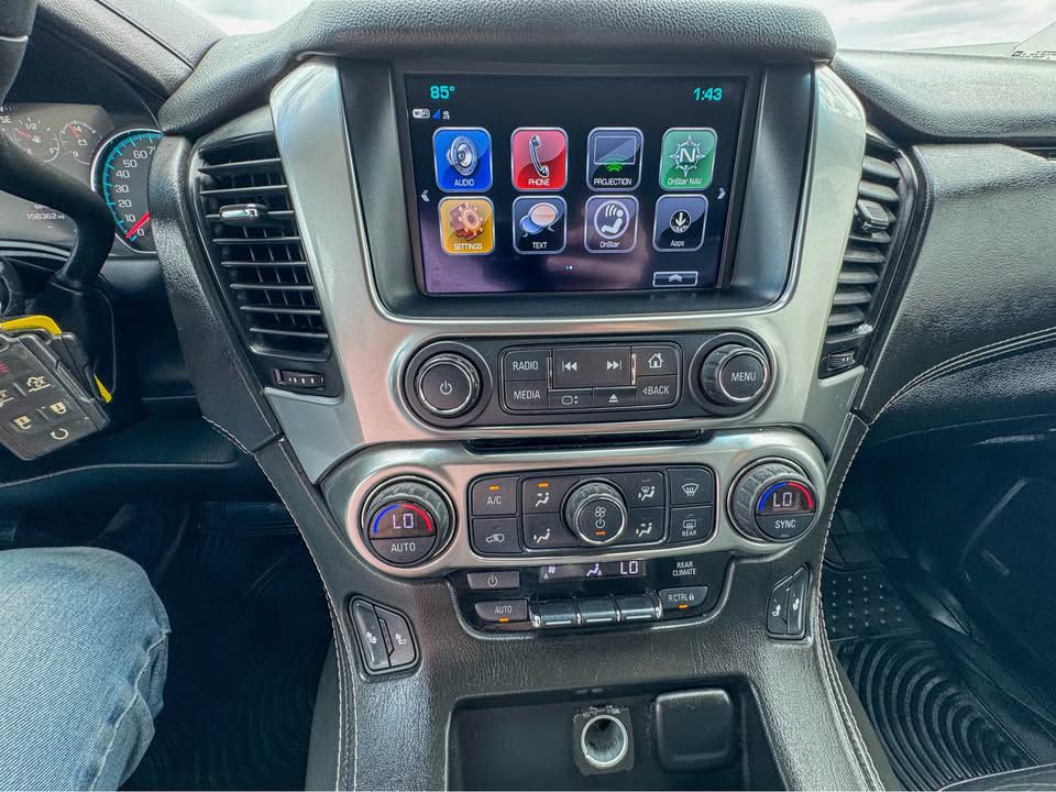 2017 Chevrolet Tahoe Image 4