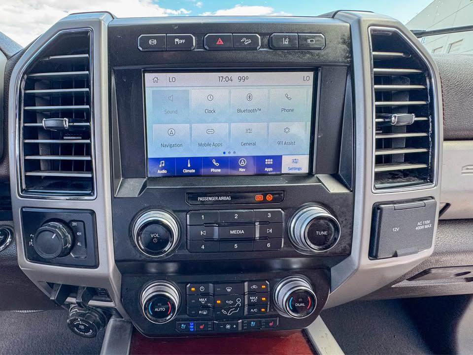 2020 Ford F-250 Image 2