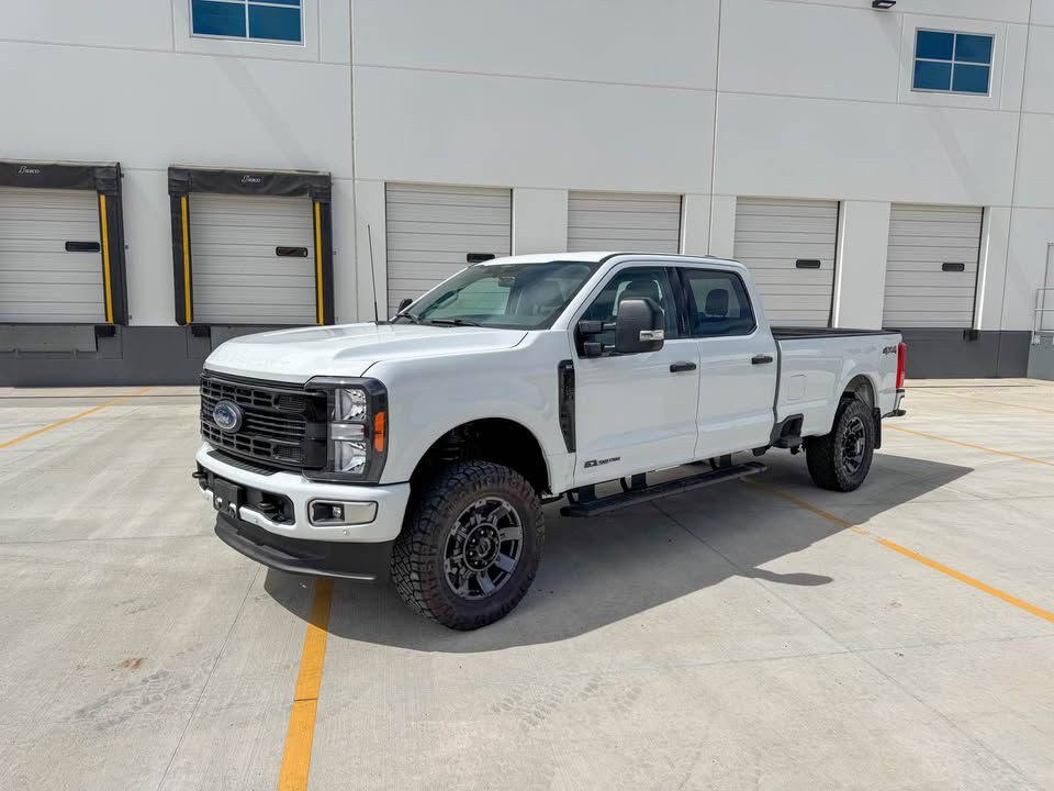 2024 Ford F-350 Image 12