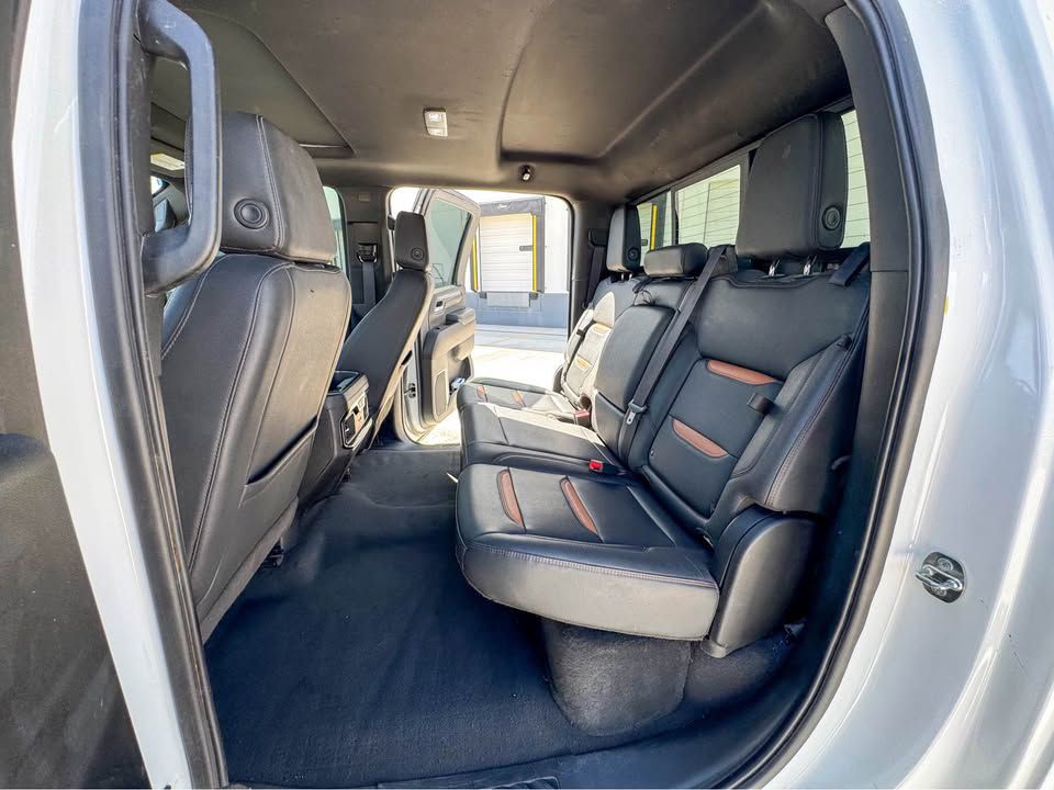 2024 GMC Sierra Image 4