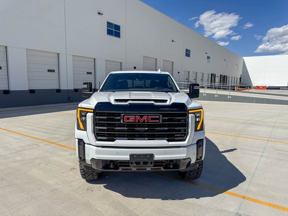2024 GMC Sierra Image 17