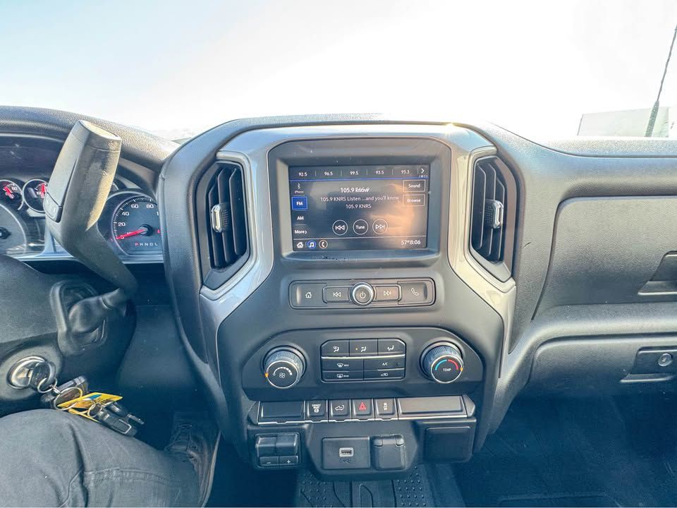 2020 Chevrolet Silverado 1500 Image 3