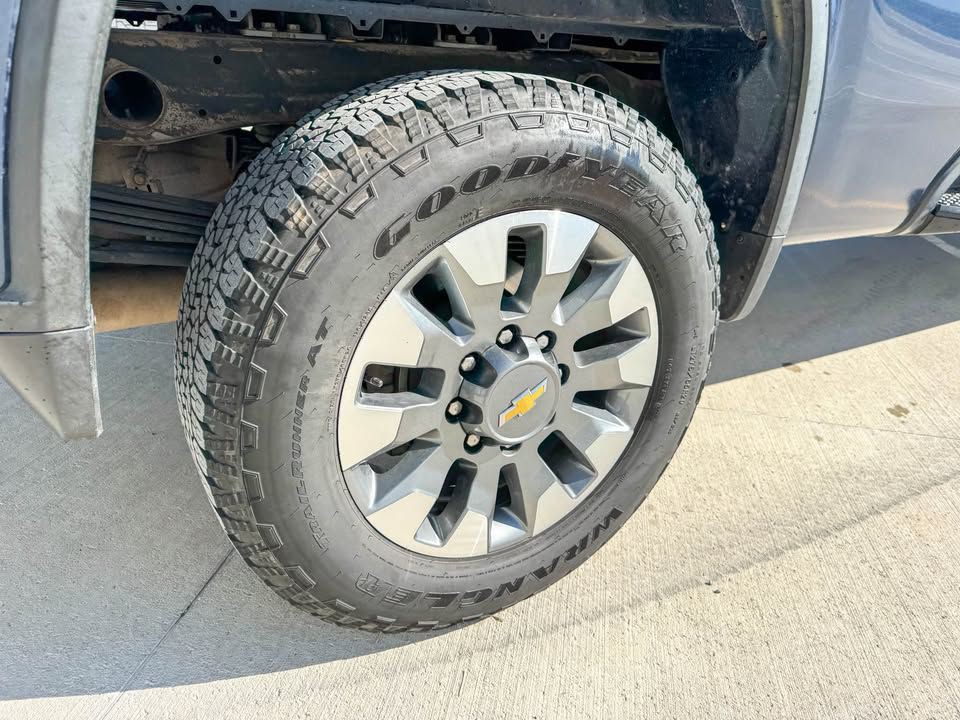 2020 Chevrolet Silverado 1500 Image 13