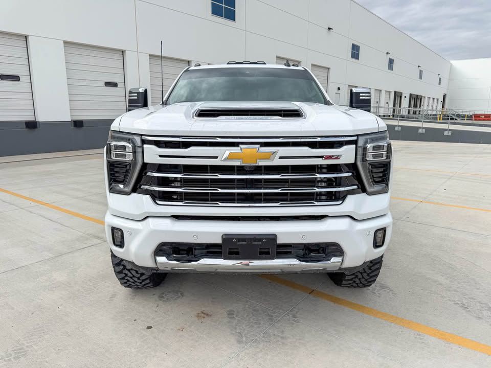 2025 Chevrolet Silverado 1500 Image 17