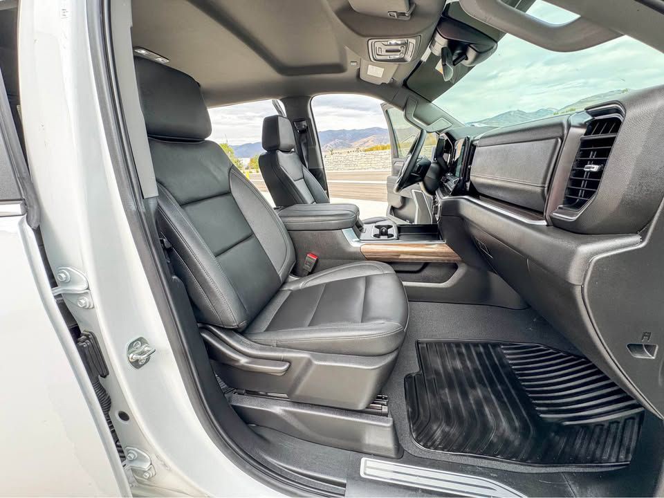 2025 Chevrolet Silverado 1500 Image 7
