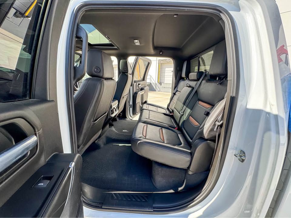 2021 GMC Sierra Image 4