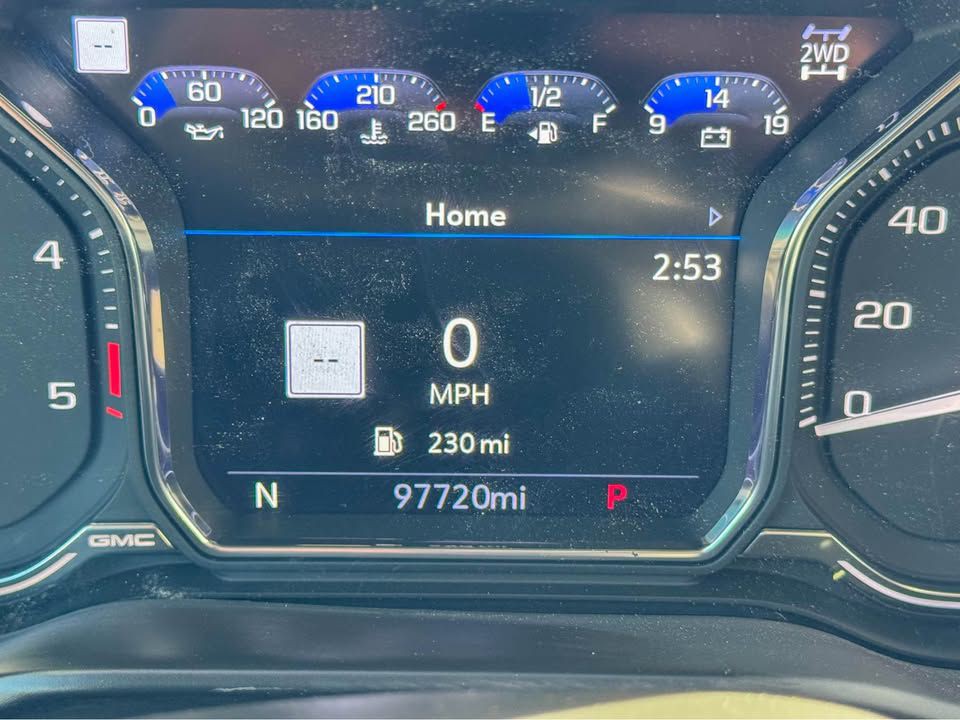 2023 GMC Sierra Image 2