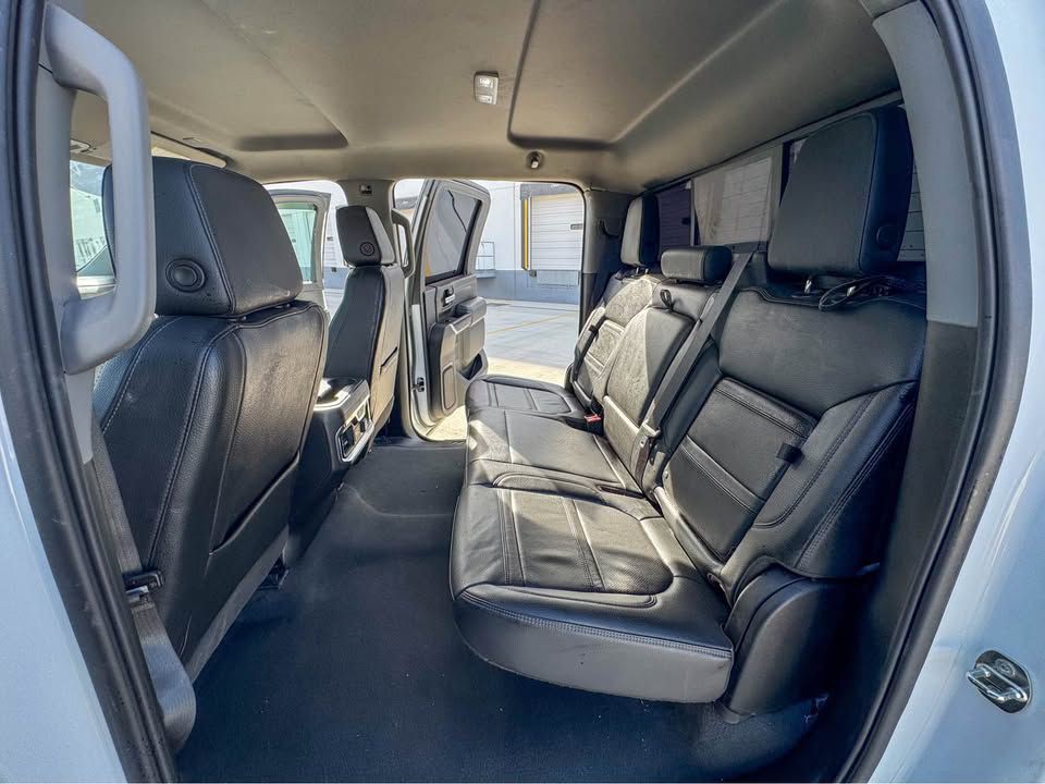 2023 GMC Sierra Image 5