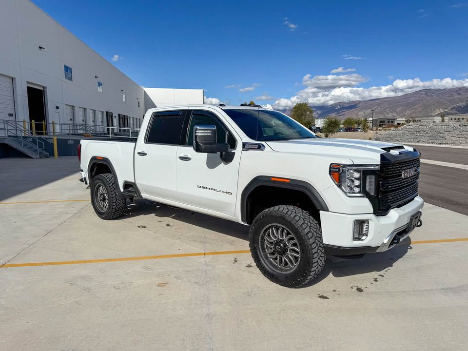 2023 GMC Sierra Image 17
