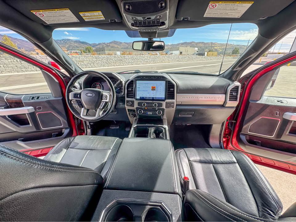 2022 Ford F-250 Image 2