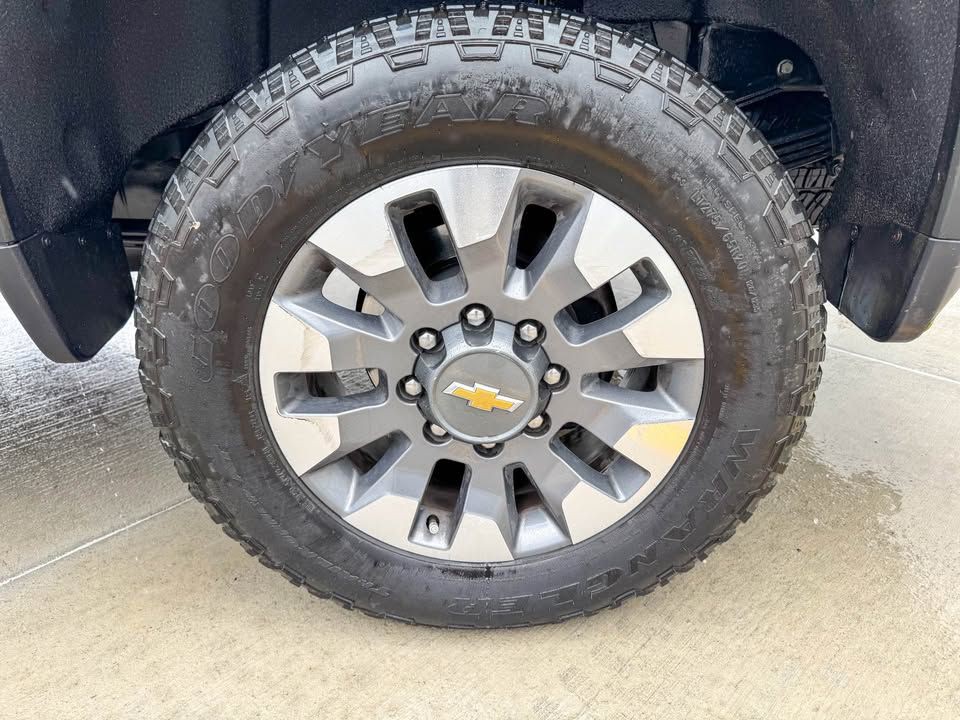 2022 Chevrolet Silverado 1500 Image 11